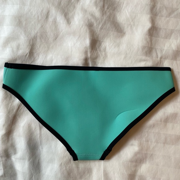 Blue TRIANGL bikini WITH BAG - Picture 4 of 7